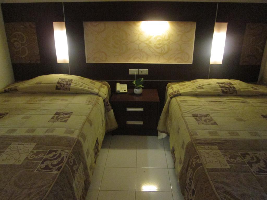 Hotel Wisanti Yogyakarta Buitenkant foto
