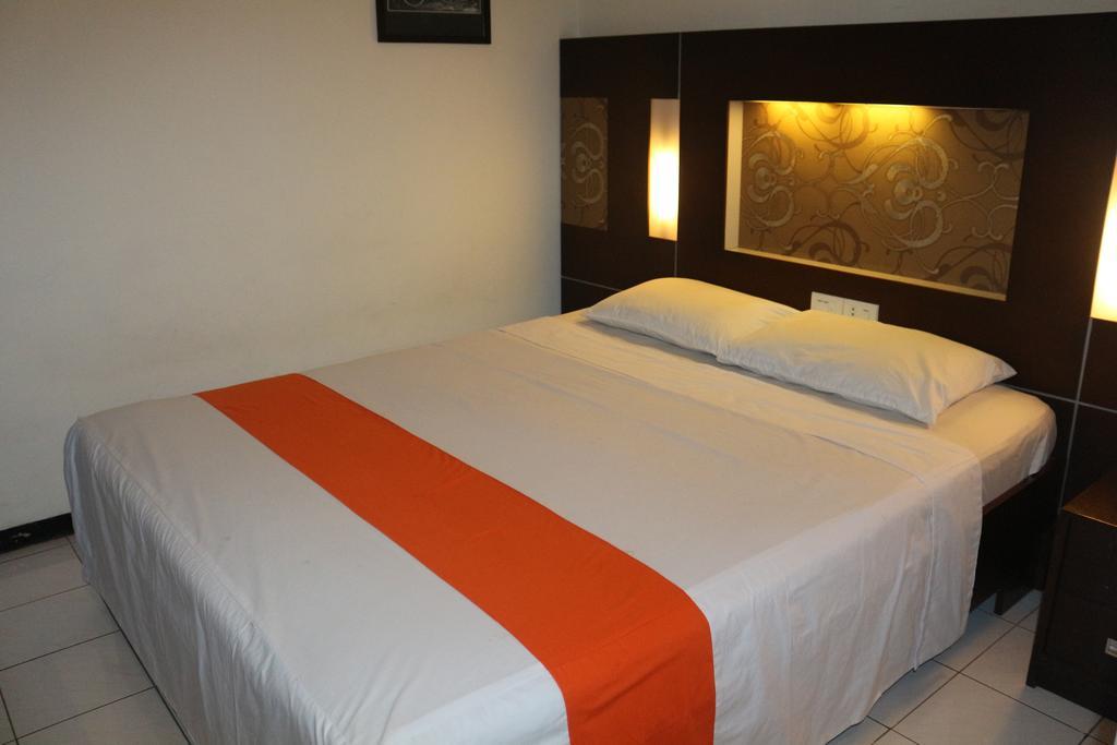 Hotel Wisanti Yogyakarta Buitenkant foto